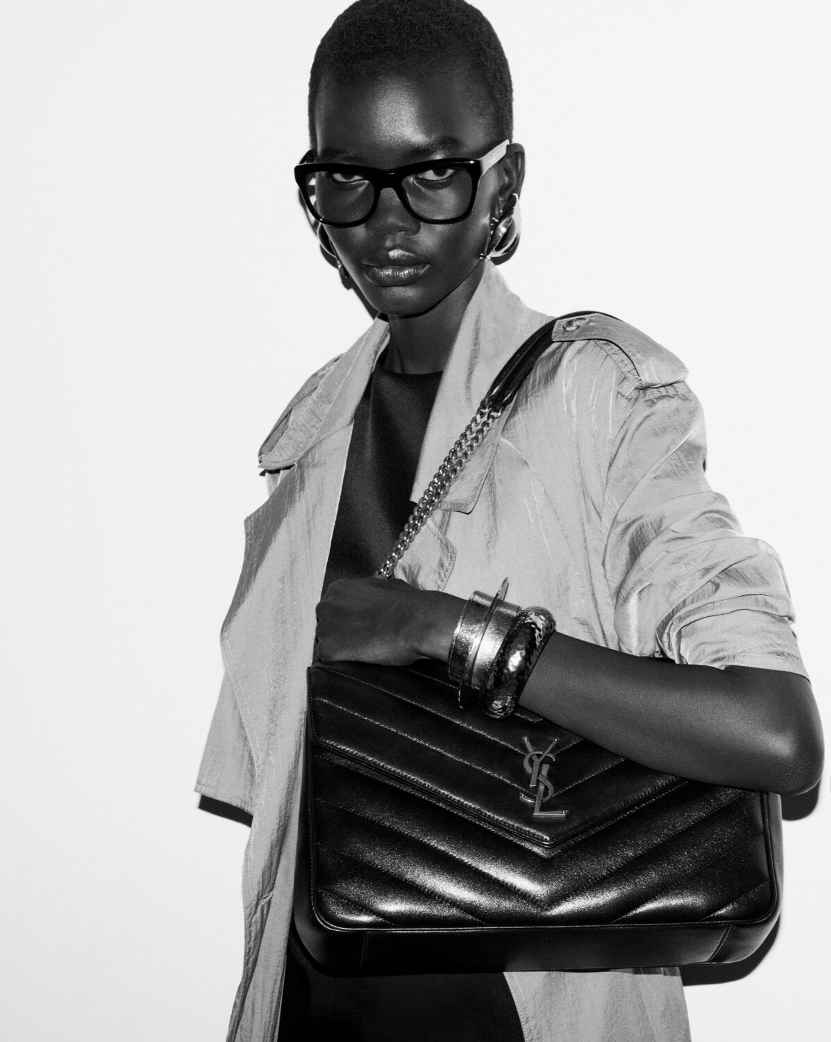 YSL LOULOU large in MATELASSÉ lambskin - Image 2